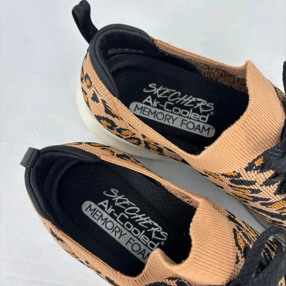 Skechers‎ Ultra Flex Safari Sneakers Size 10 Brown Black Leopard Knit Slip On